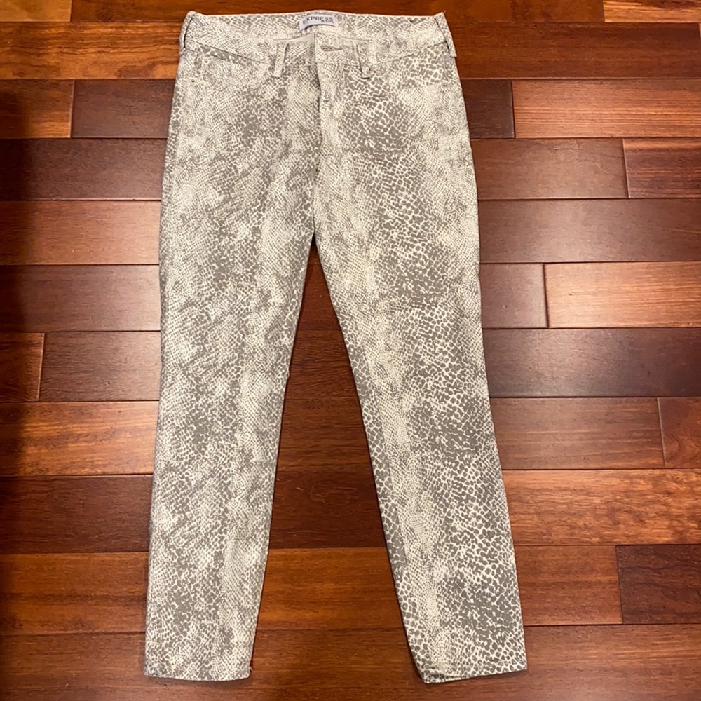 Express Jeans